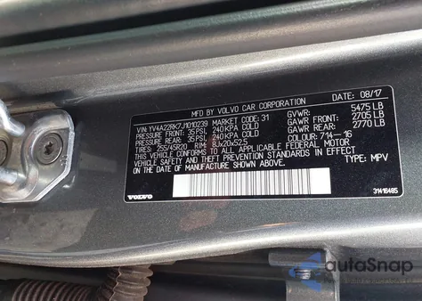 2018 Volvo Xc60 T6/Momentum z USA, uszkodzony, nr VIN YV4A22RK7J1010239